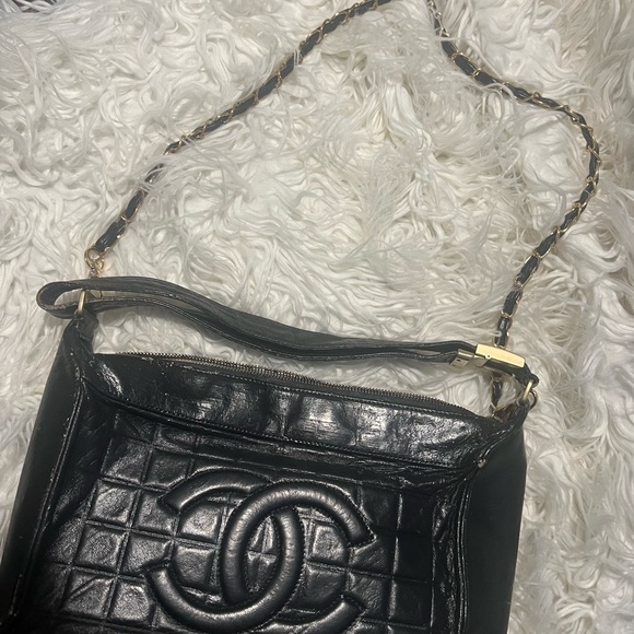 Chanel bag - Picture 5 of 9